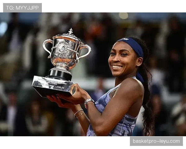 可可·高夫搭档佩古拉问鼎澳网女双，首夺大满贯双打桂冠