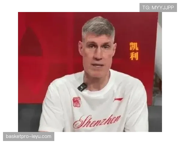 尼斯主帅以全新哲学引领球队重塑战术，新赛季表现备受期待