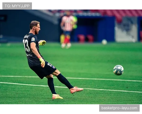 奥布拉克高光时刻闪耀赛场，门神传奇再添辉煌篇章