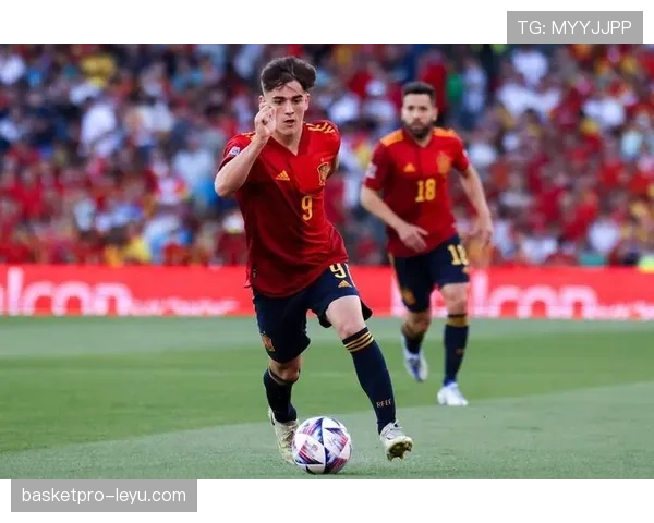 西班牙媒体期待罗德里在国家队持续展现领袖风范，表现备受关注